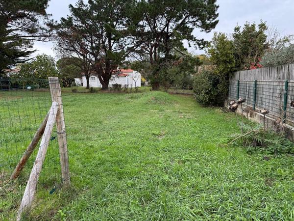 Dept 17 - Saint Georges d'Oléron - Terrain Constructible 784 m²