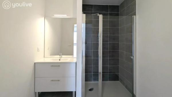 Appartement T2 avec Petite Terrasse Vue Panoramique
