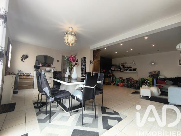 Maison à vendre 8 pièces 157 m² Chambors