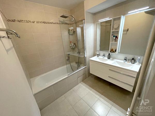 Appartement Louveciennes 3 pièce(s) 64.54 m2 Loyer 1 508 €/mois charges comprises **  - Référence  19861