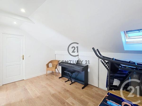 Maison à vendre  6 pièces - 112,15 m 2   GAGNY  - 93