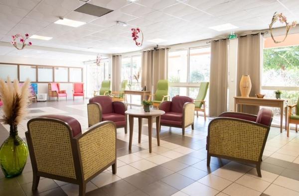 INVESTISSEMENT LOCATIF – MIRAMAS – Résidence EHPAD Les Jardins de la Crau – 6,23% de rentabilité