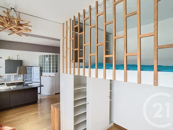 Appartement F2 à vendre  3 pièces - 68,85 m 2   CHOISY LE ROI  - 94