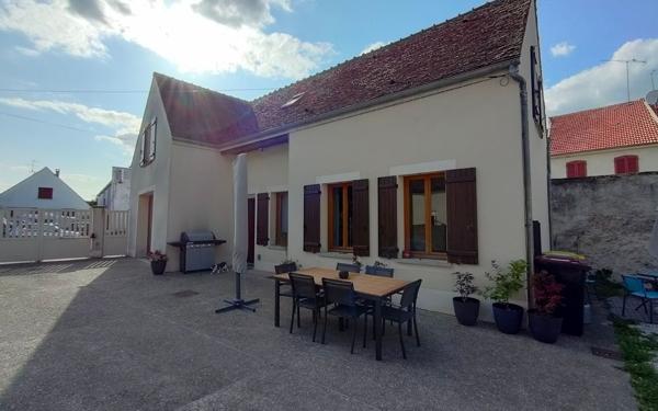 Maison à vendre    3 pièces •  Jouy-le-Châtel