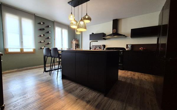 Maison à vendre    3 pièces •  Jouy-le-Châtel