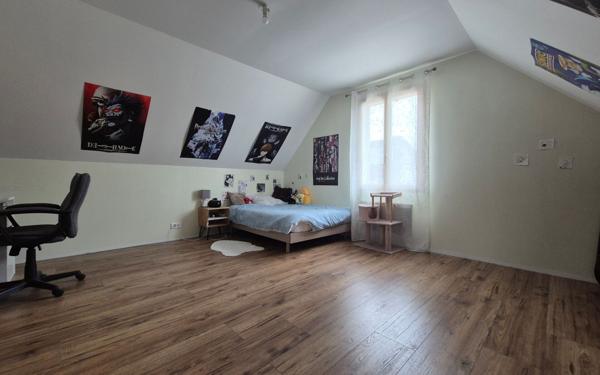 Maison à vendre    3 pièces •  Jouy-le-Châtel