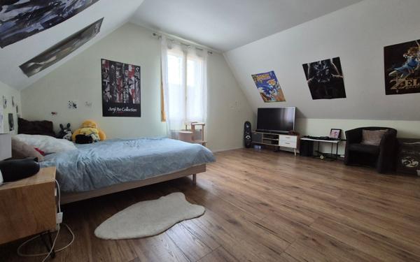 Maison à vendre    3 pièces •  Jouy-le-Châtel