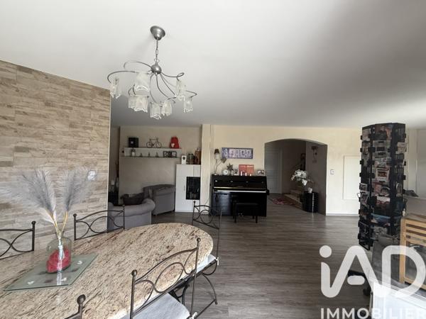 Maison à vendre 5 pièces 149 m² Coubon