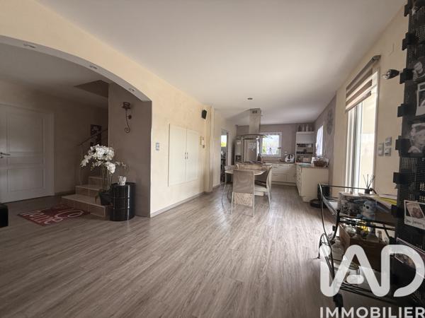 Maison à vendre 5 pièces 149 m² Coubon