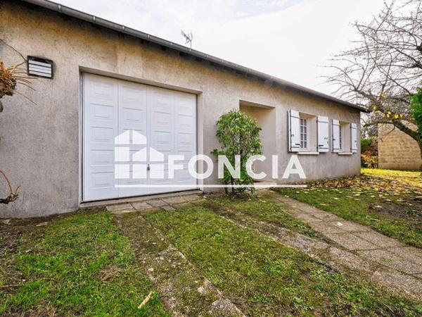 À vendre Maison 7 pièces 146 m² - Mantes-la-ville 78711