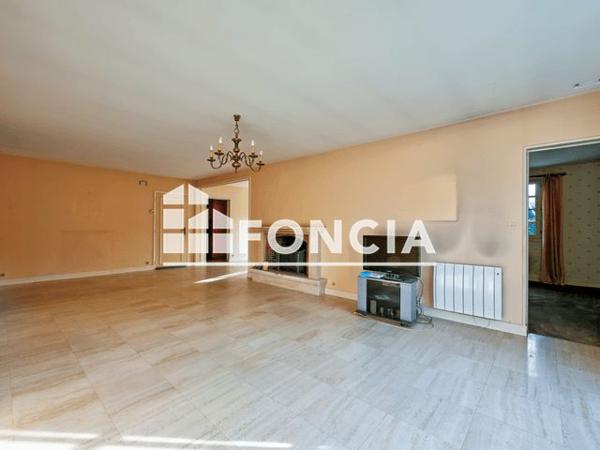 À vendre Maison 7 pièces 146 m² - Mantes-la-ville 78711