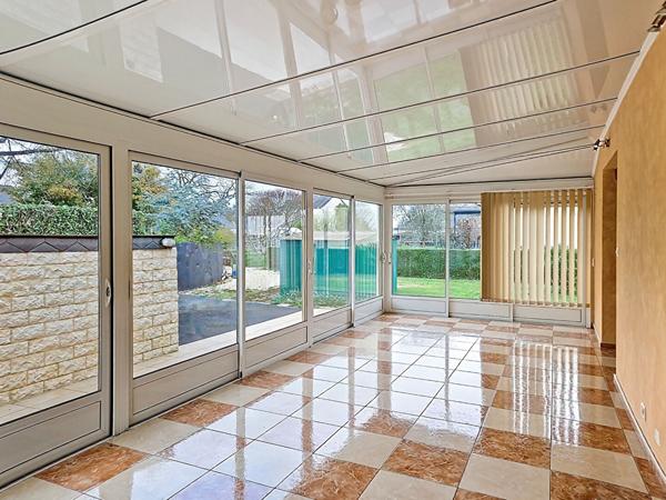 Maison de plain-pied à Gennes