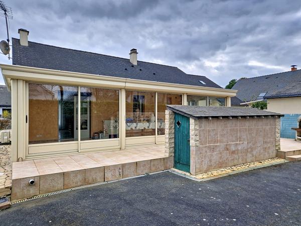 Maison de plain-pied à Gennes