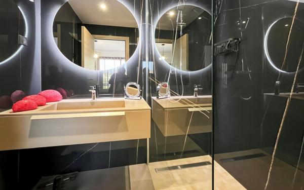 Appartement à vendre    3 pièces • 70,29 m2 Saint-Raphaël