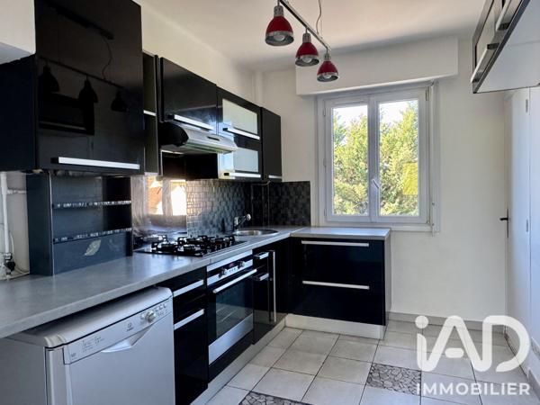 Appartement à vendre 4 pièces 81,96 m² Bailly