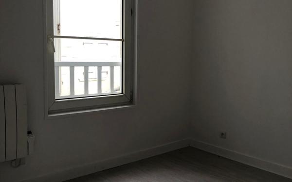 Appartement à louer    4 pièces • 89 m2 Rochefort