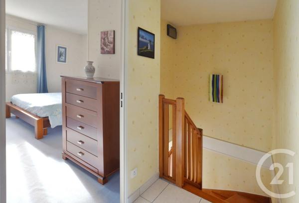 Maison à vendre  6 pièces - 85,58 m 2   CROSNE  - 91