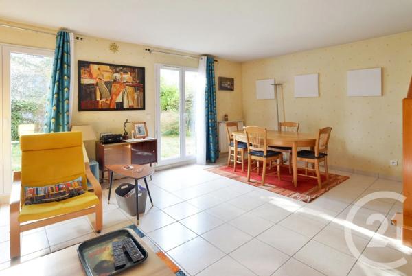 Maison à vendre  6 pièces - 85,58 m 2   CROSNE  - 91