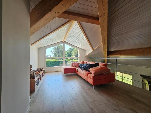 Demeure de prestige au cœur du Golf de Pessac – 157 m² avec piscine chauffée Pessac (33600)