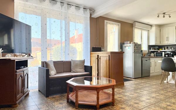 Maison à vendre    5 pièces • 90 m2 Morangis