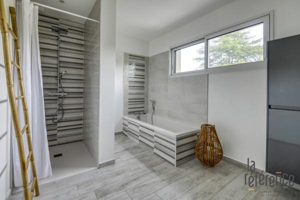 Maison 7 pièce(s) 5 chambre(s) 189.73 m²