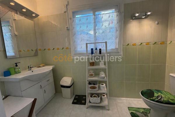 Vente
                Maison188 m² - 5 Pièces -
                    LE GOSIER (97190)