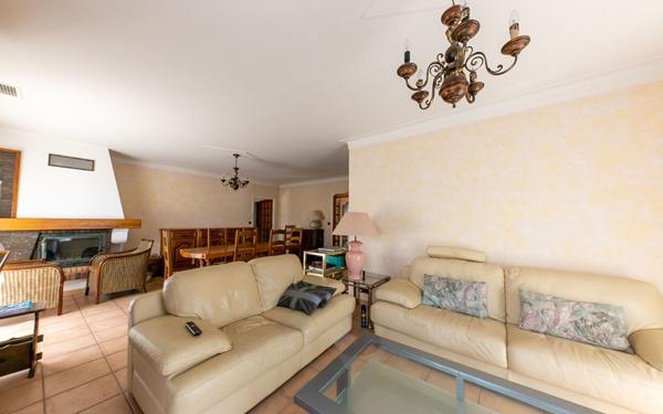 Maison à vendre    5 pièces •  Cabestany