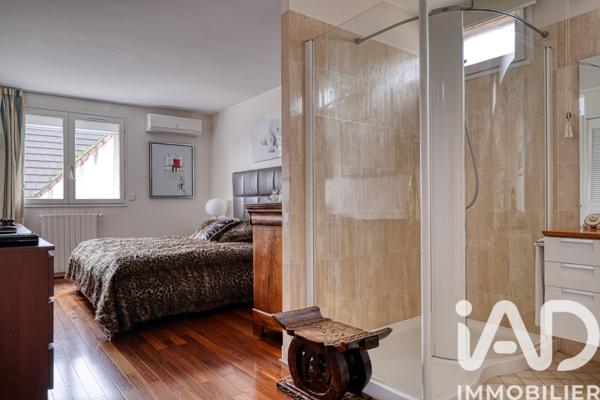 Maison à vendre 8 pièces 196 m² Taverny