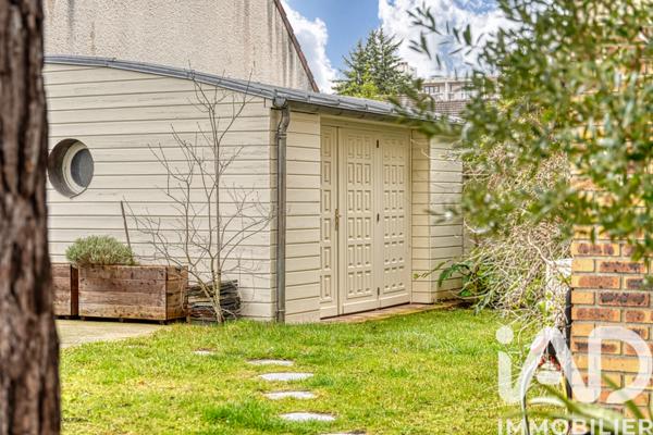 Maison à vendre 8 pièces 196 m² Taverny