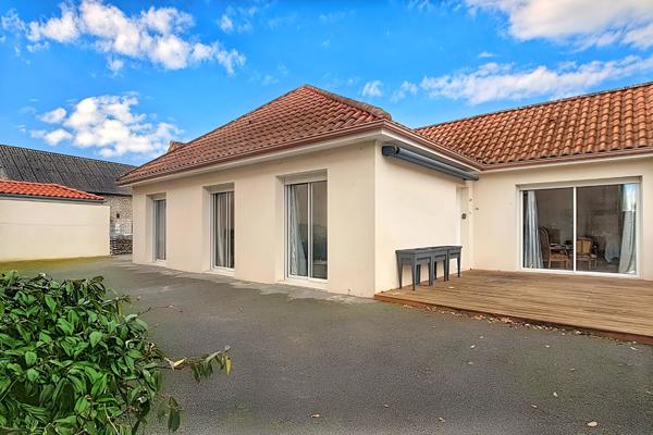 Rare à Lons - A vendre Maison T5 plain-pied de 2011 avec 4 chambres et un grand garage - DPE Classe B:
