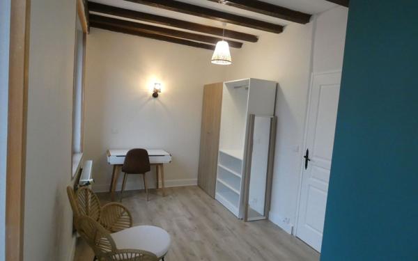 Maison à vendre    4 pièces • 90,65 m2 Saint-Genis-Laval