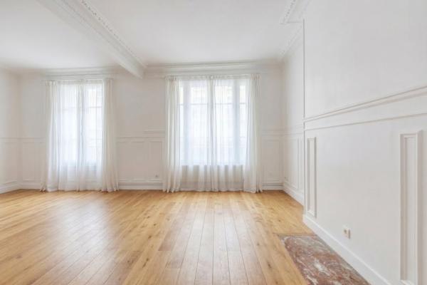 Montrouge (92120) A deux pas de la mairie