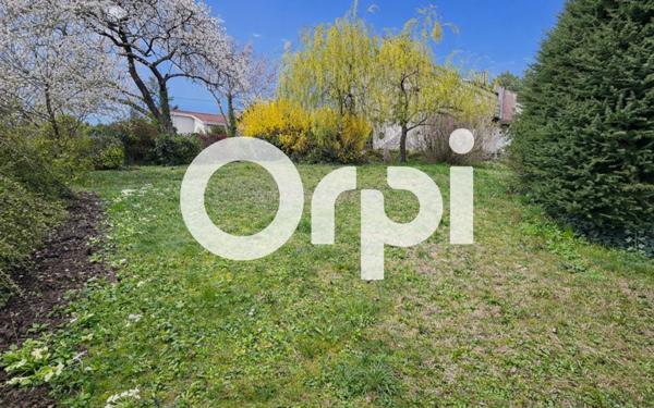 Terrain à vendre    Saint-Martin-la-Plaine