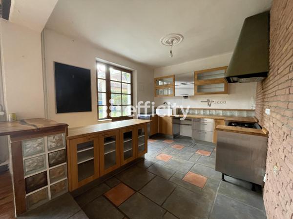 Maison 9 pièces - 228 m² Exclusivité efficity