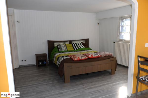 Immeuble à TULLE, 19000 - 249m²