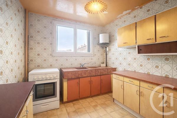 Appartement F4 à vendre  4 pièces - 70 m2 AUBERVILLIERS - 93