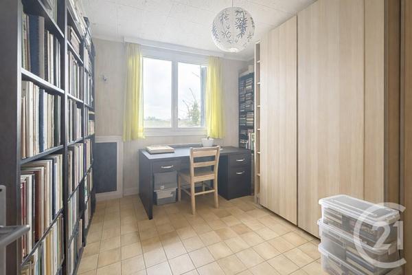Appartement F4 à vendre  4 pièces - 70 m2 AUBERVILLIERS - 93