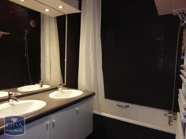 Appartement à louer 3 pièces 66.49m²