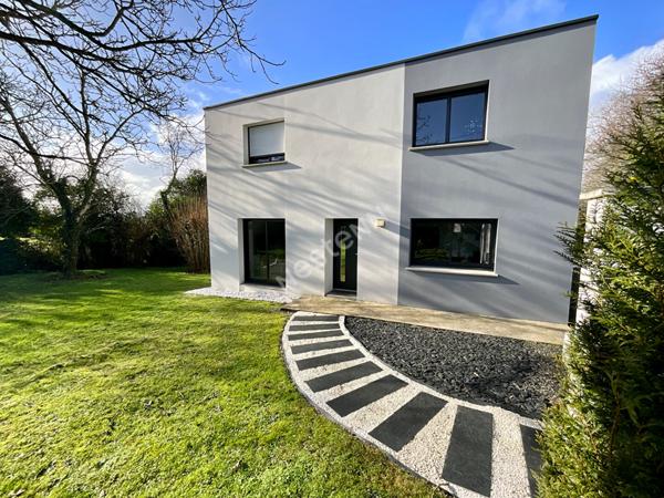 ORVAULT - A vendre Maison familiale rénovée 144m2, 4 chambres sur parcelle de 2 893 m². Exclusivité !