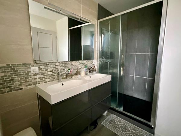 ORVAULT - A vendre Maison familiale rénovée 144m2, 4 chambres sur parcelle de 2 893 m². Exclusivité !