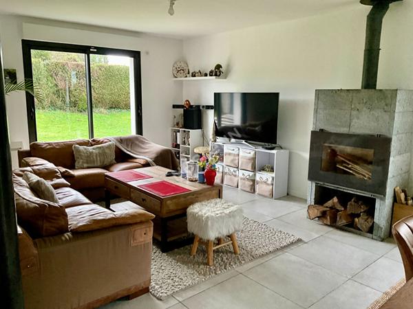 ORVAULT - A vendre Maison familiale rénovée 144m2, 4 chambres sur parcelle de 2 893 m². Exclusivité !