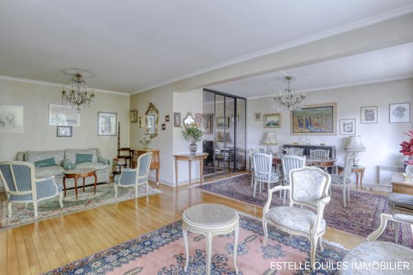 Le Chesnay (78150) LE CHESNAY Appartement 5 pièces avec balcon, cave et parking en sous-sol