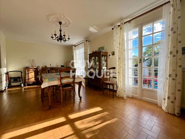 Maison spacieuse à Mercuès - 146 m² habitables - 4 chambres