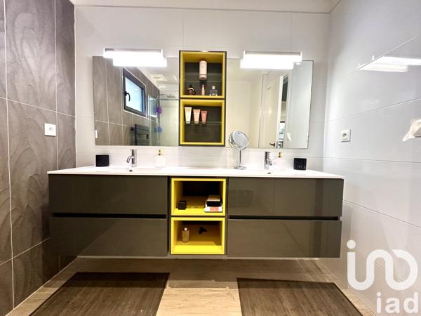 Maison à vendre 5 pièces 165 m² Agde