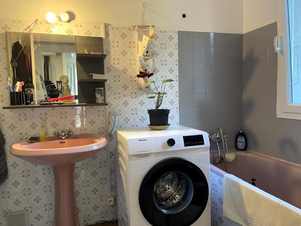 Maison T4  plain-pied, grand jardin