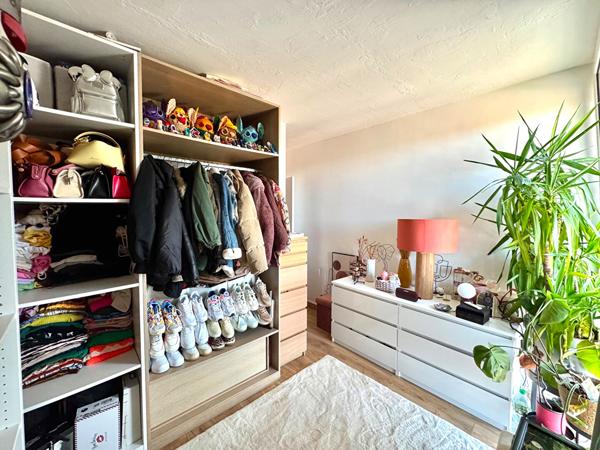 DUPLEX DE TYPE 3 PIÈCES
