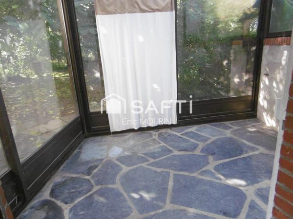 Très belle fermette sans voisins avec un grand terrain, plus un plan d'eau.