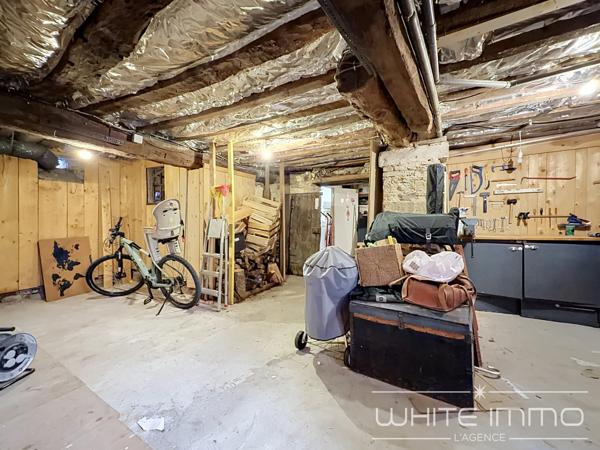 "CHATON", VENTE EN EXCLUSIVITE, FRANCHEVILLE LE HAUT, MAISON ANCIENNE 104 M2, TERRAIN 84 M2
