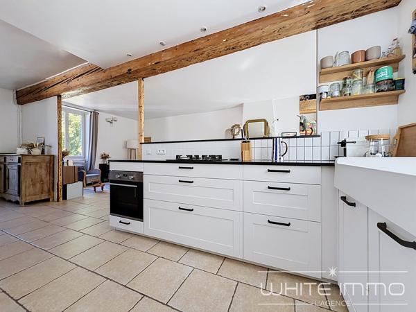 "CHATON", VENTE EN EXCLUSIVITE, FRANCHEVILLE LE HAUT, MAISON ANCIENNE 104 M2, TERRAIN 84 M2