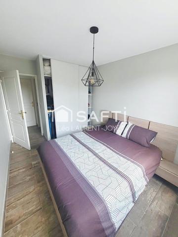 Appartement rénové dans résidence sécurisée